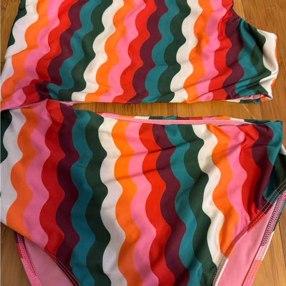 Beach Riot one piece - Picture 5 of 5